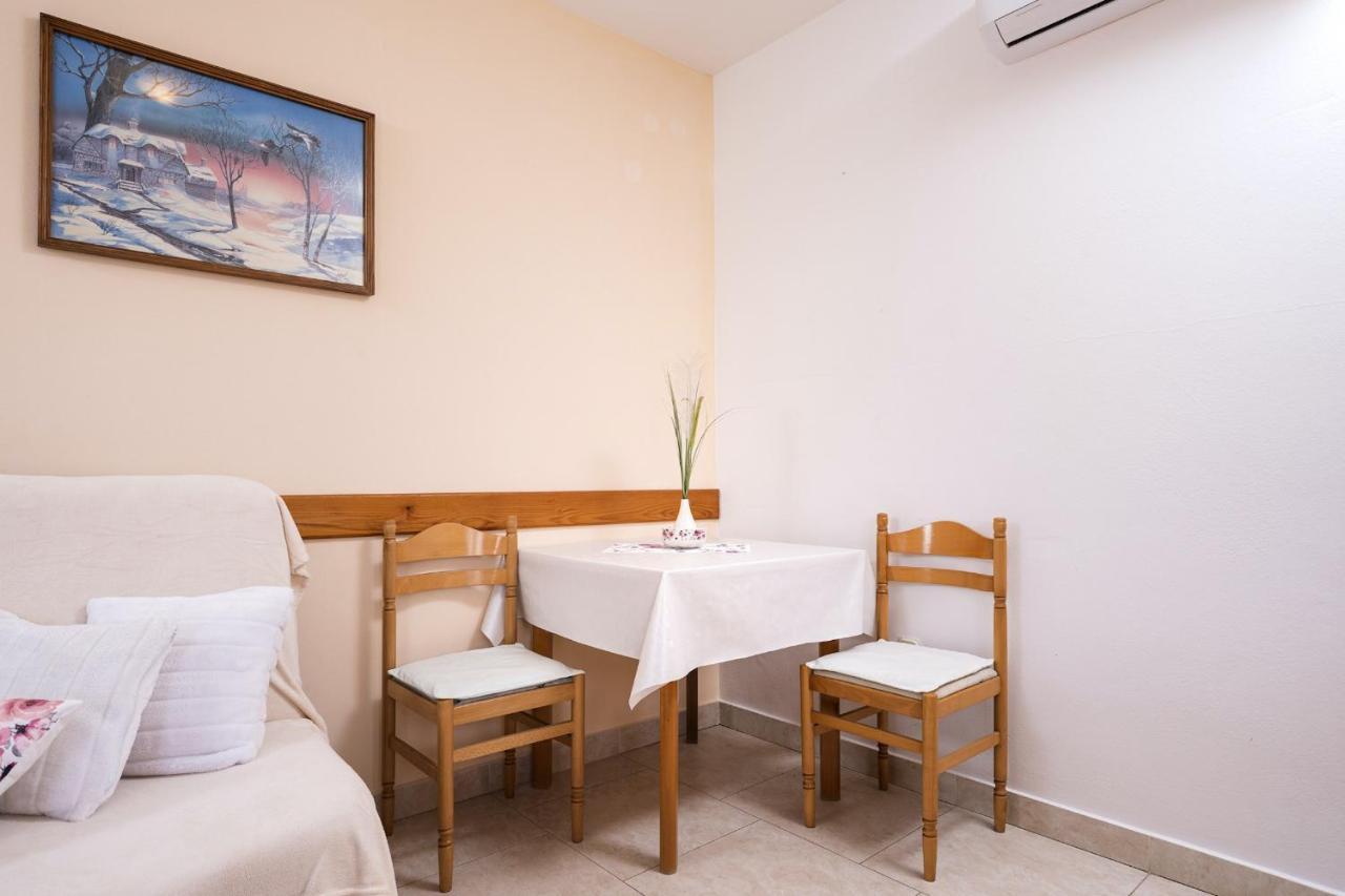 Apartments Zlata Stari Grad  Zewnętrze zdjęcie