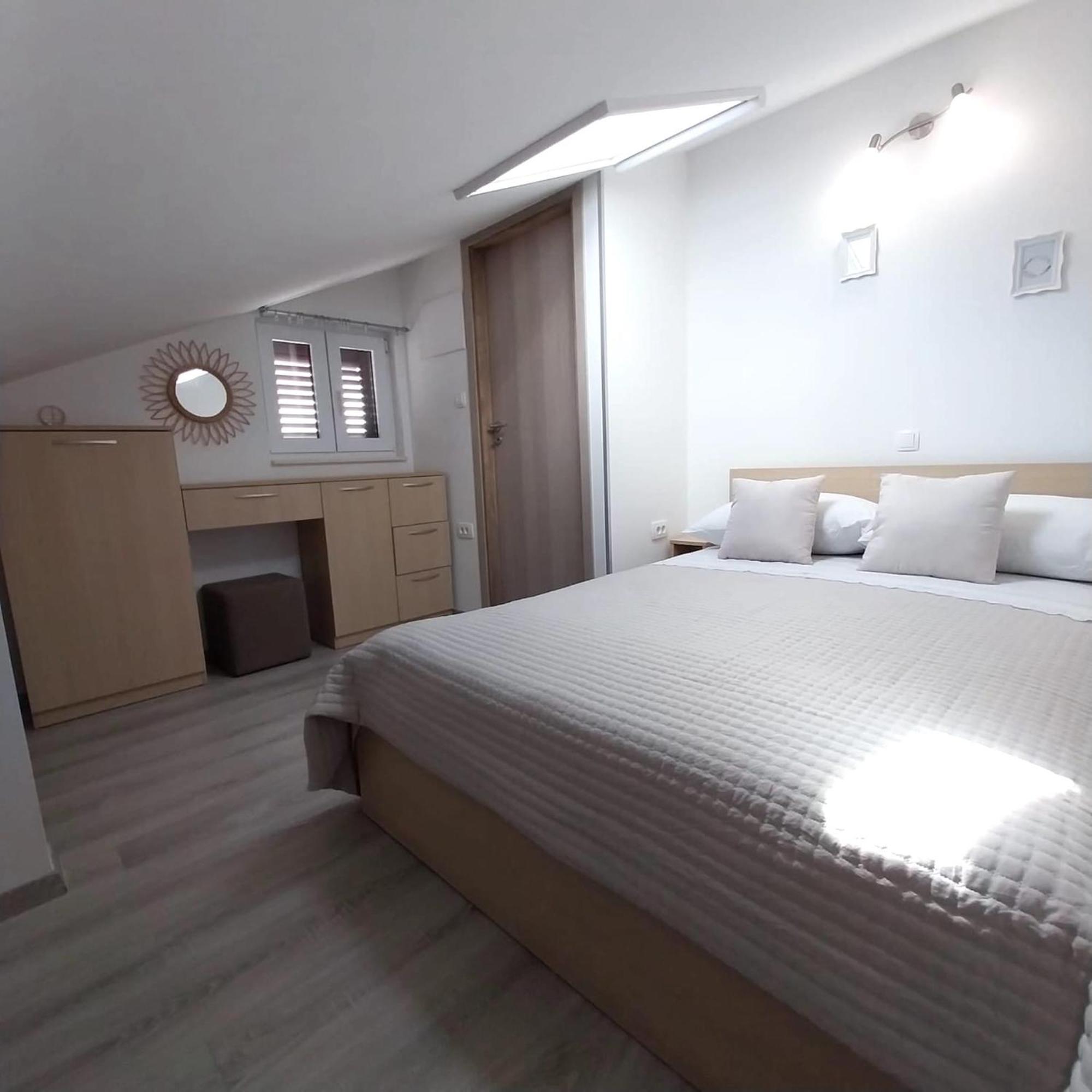 Apartments Zlata Stari Grad  Zewnętrze zdjęcie
