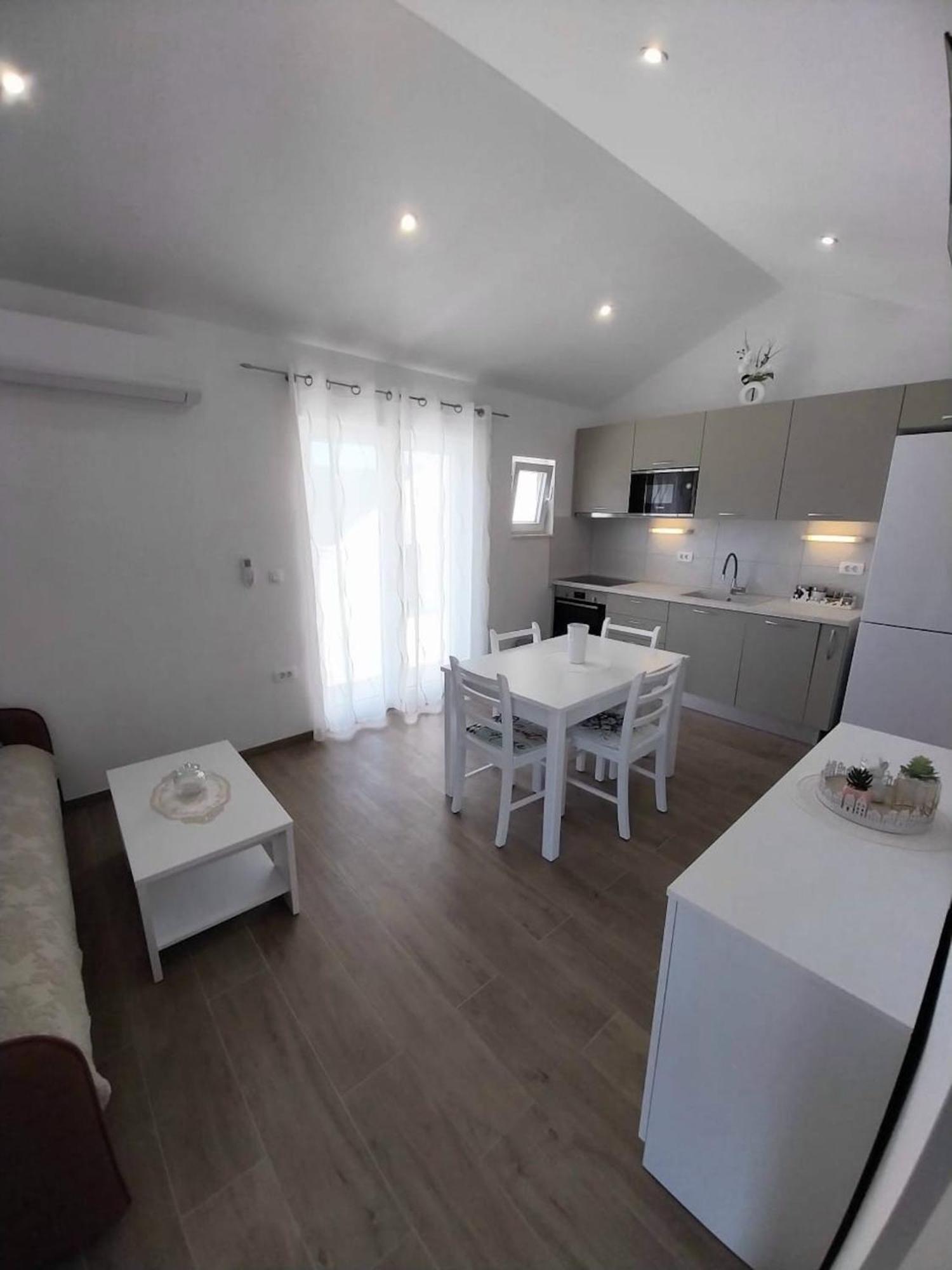 Apartments Zlata Stari Grad  Zewnętrze zdjęcie